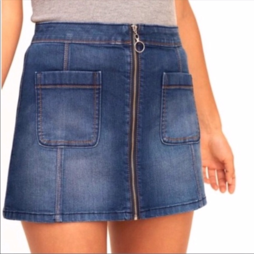Zip up denim skirt worn and hand washed once
